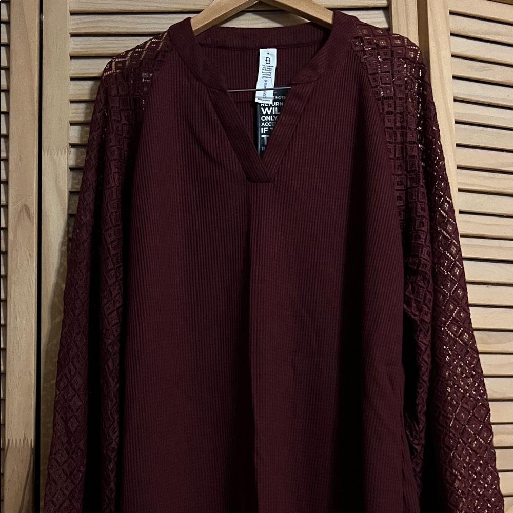 Burgundy Lace Sleeve Top